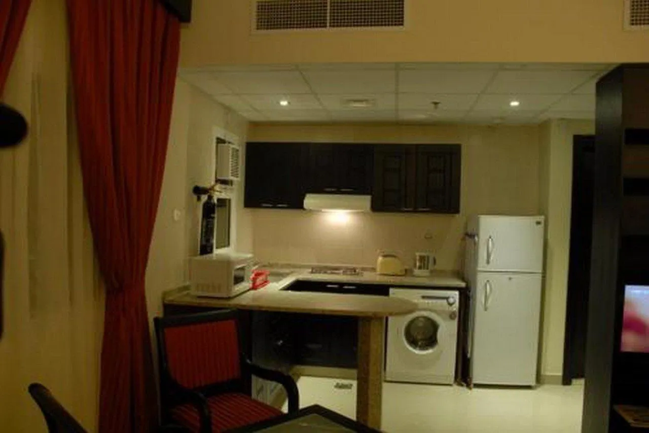 Hotel apartamentowy Al Hayat Hotel Suites Szardża