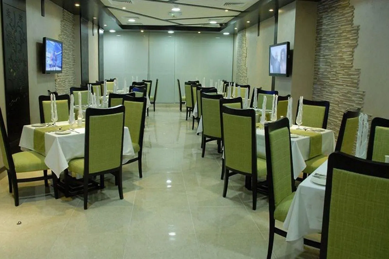 Al Hayat Hotel Suites Sharjah Lägenhetshotell