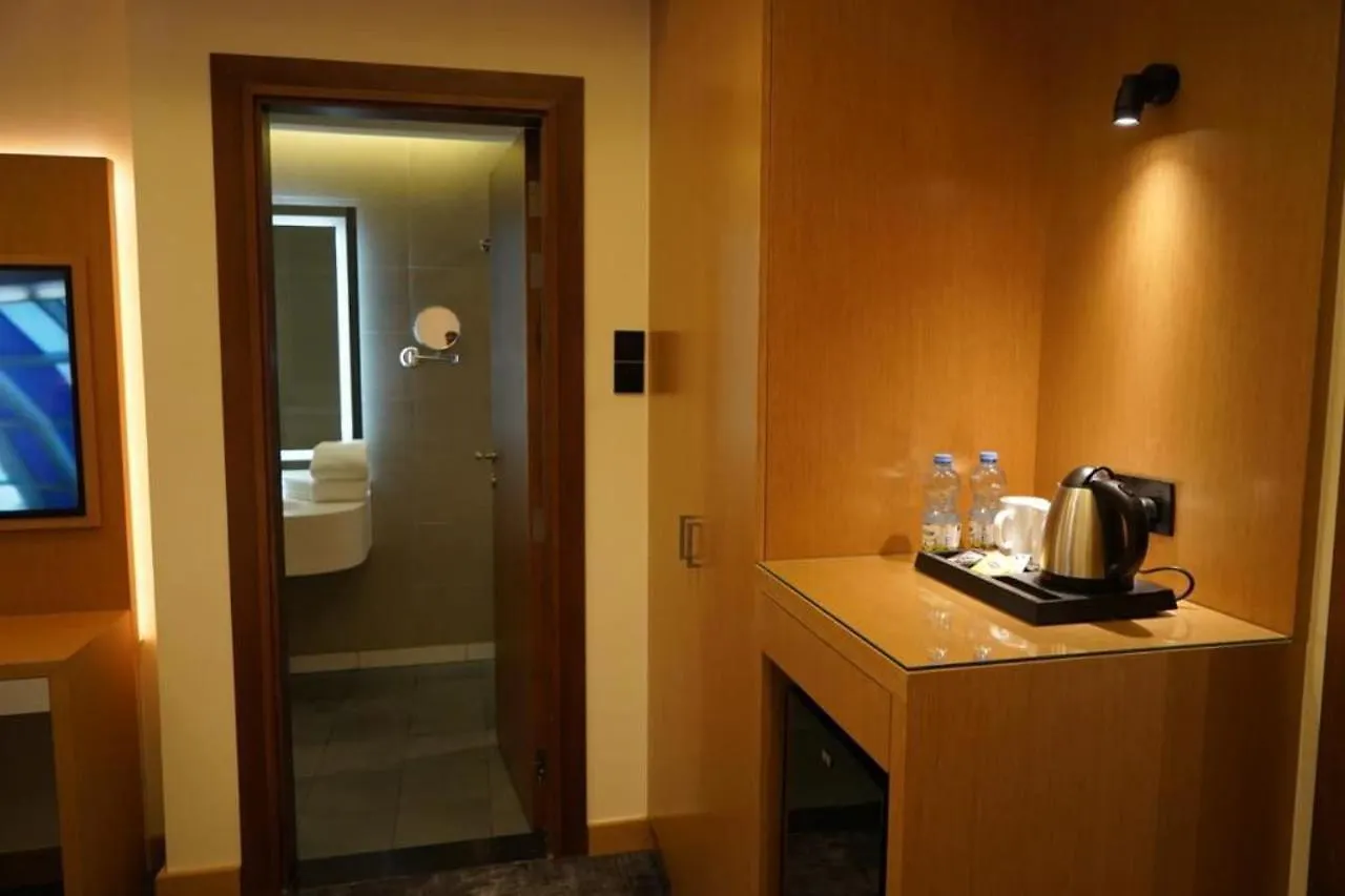 Al Hayat Hotel Suites Σάρτζα 4*,  Ηνωμένα Αραβικά Εμιράτα