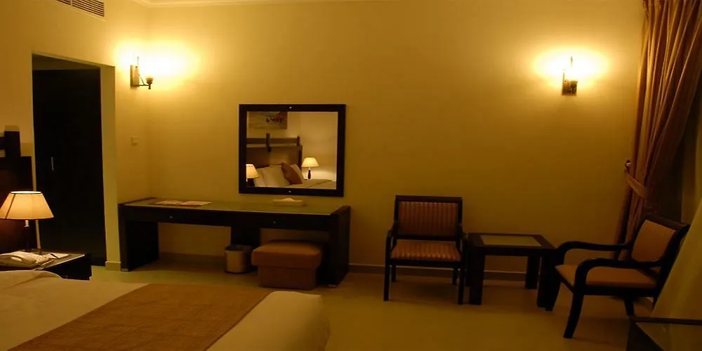 Al Hayat Hotel Suites Σάρτζα 4*,